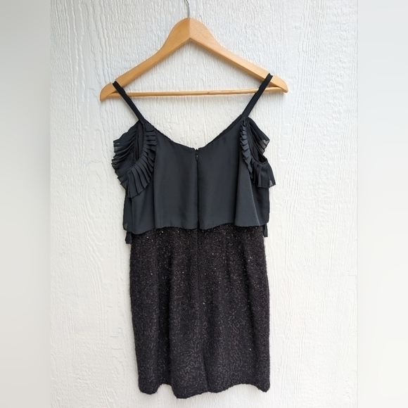 LOFT Formal Wool Blend Black Sequin Ruffle Sleeveless Sheath Dress Size 2 - Picture 6 of 6